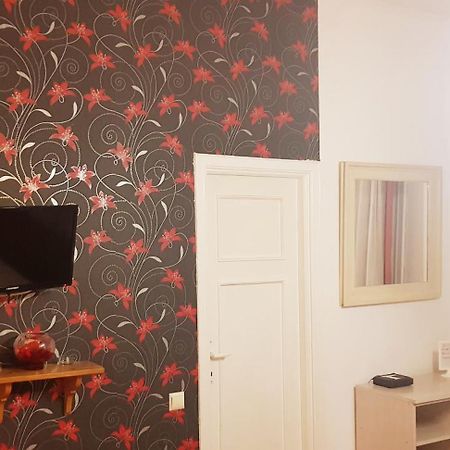 Hospitality Centrum - Nicolae Iorga Bucarest Habitación foto