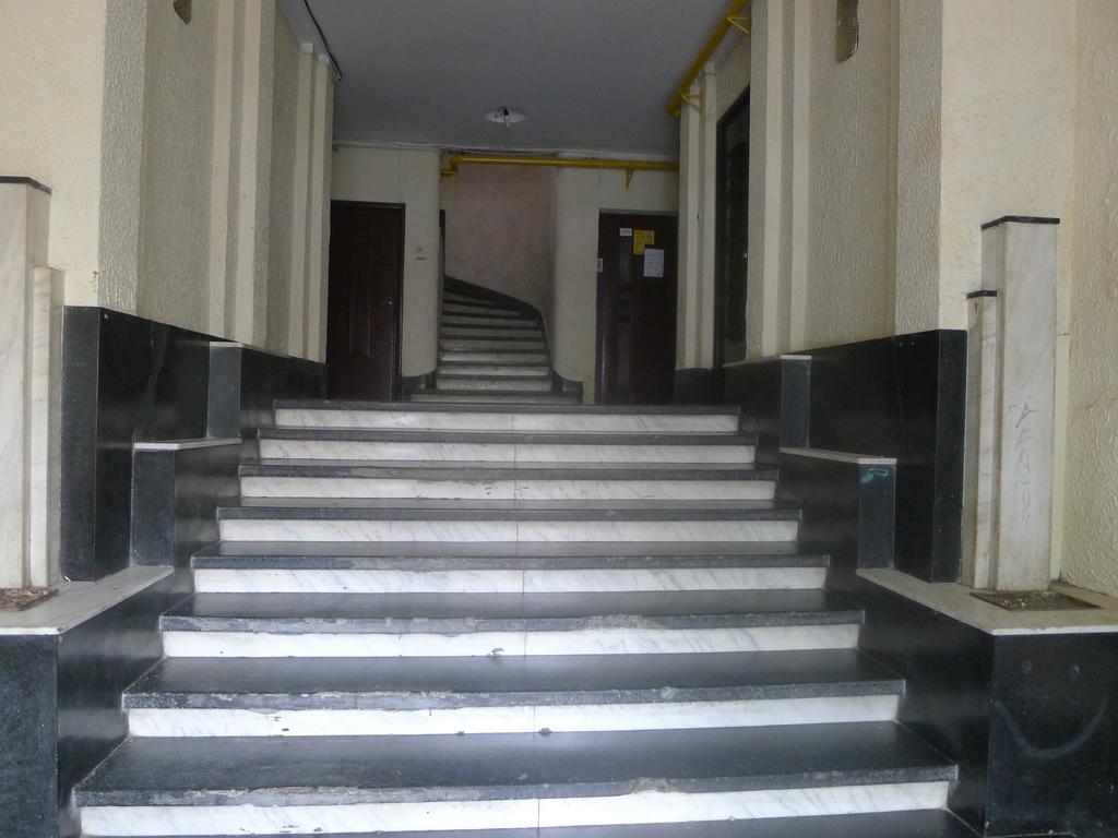 Hospitality Centrum - Nicolae Iorga Bucarest Exterior foto