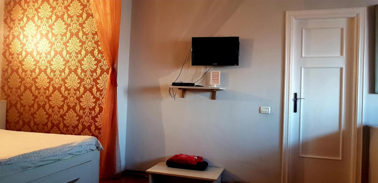 Hospitality Centrum - Nicolae Iorga Bucarest Habitación foto